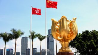 China destaca que reforma electoral “perfeccionará” la autonomía de Hong Kong