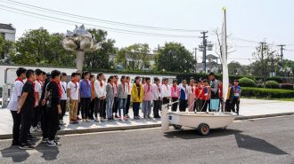 Gobierno chino estipula que estudiantes deben tener dos horas de actividad física diaria