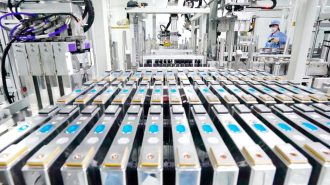 Aumenta producción de baterías de iones de litio de China en 2021