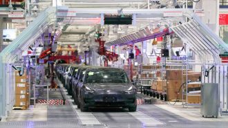 Fábrica de Tesla en China vende más de 180.000 vehículos en primer trimestre de 2022