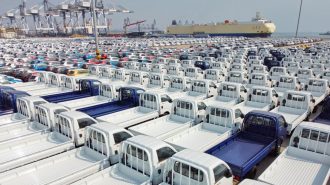 Producción y ventas de vehículos comerciales de China se dispararon en marzo