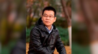Novelista Xu Zechen da charla sobre literatura china contemporánea