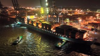 De San Antonio a Guangzhou: “Expreso de cerezas” llegó a puerto en China