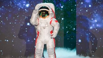 China presenta su traje lunar con diseño inspirado en la tradición y el enfoque funcional