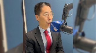 Embajador Niu Qingbao instó a no convertir los malls chinos en “chivos expiatorios”