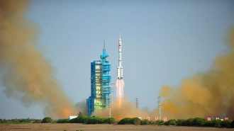 China marca récord en nueva prueba del motor principal de sus futuras misiones lunares tripuladas