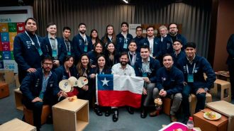 Estudiantes chilenos destacan tecnología china para combatir el cambio climático