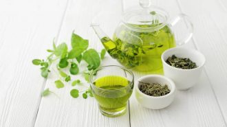 Beber té verde puede ayudar a prevenir la enfermedad de Alzheimer, según un estudio