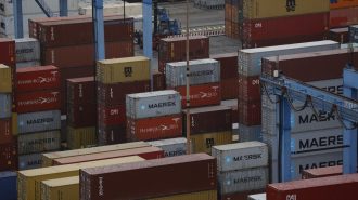 China supera a EE.UU. como principal destino de exportaciones andinas en 2021