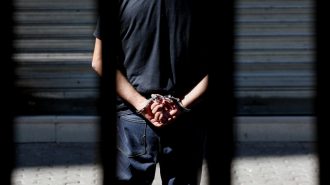 Primera condena en China que prohíbe a profesor trabajo con menores por abuso