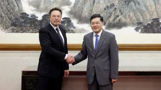 Canciller de China se comprometió ante Musk a una “apertura de alto nivel”