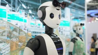 China planea impulsar la producción en masa de robots humanoides para 2025
