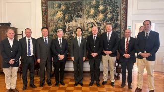SNA pide “velar por el libre comercio” tras reunión con embajador de China