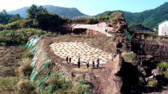 Hallan en China las mayores huellas de deinonicosaurio descubiertas hasta la fecha