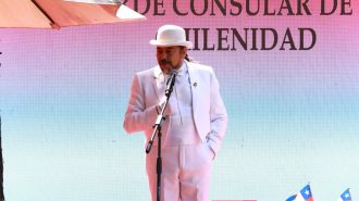 Con Bombo Fica como estrella invitada: Embajada en China celebró la “Tarde Consular de la Chilenidad”