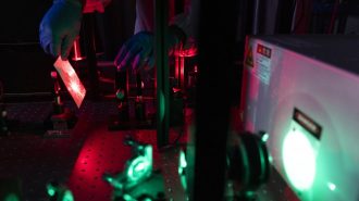 Científicos chinos desarrollan un disco óptico de 200 terabytes