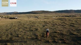 Xinjiang: Visita domiciliaria en la estepa