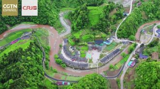 La erradicación de la pobreza: Sentimientos por la familia y el país