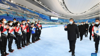 Xi Jinping visitó a los deportistas de los Juegos de Invierno: “Aprovechen esta oportunidad para ser ustedes mismos”