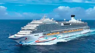 El primer gran crucero de China comenzó viaje de prueba