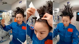 Astronauta china muestra cómo se lava el cabello en el espacio