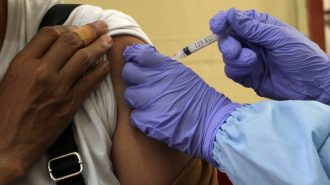 Periodistas de Latinoamérica destacan protección de las vacunas elaboradas por China contra el Covid-19