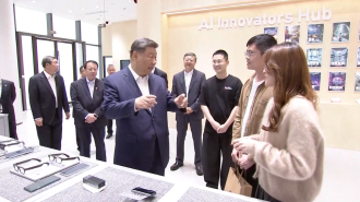 Xi Jinping inspeccionó un centro de la IA e instó a potenciar su desarrollo