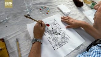 El arte milenario de la xilografía sigue contando historias en Beijing
