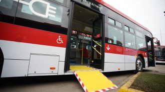 Santiago renueva su flota de buses con 308 nuevas máquinas eléctricas