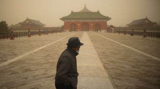 Tormenta de arena mantiene bajo alerta amarilla al norte de China