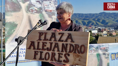 Inauguran la Plaza Alejandro Flores, testimonio de la cooperación sino-chilena en reconstrucción social
