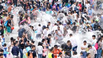 Festival de Salpicaduras de Agua en el suroeste de China