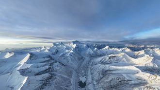 Las imágenes que dejó la expedición china al monte Everest